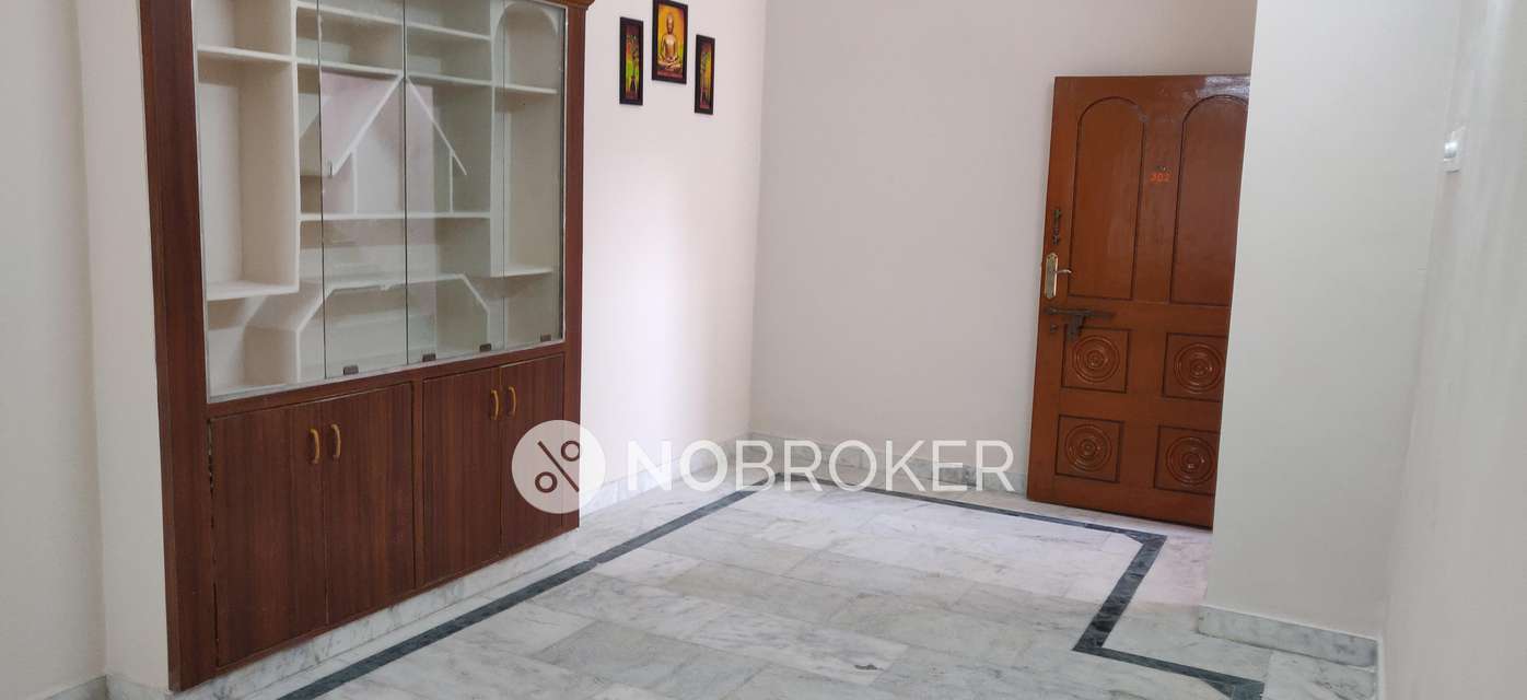 2 BHK Flat In Sri Maruthi Mansion For Sale  In Kukatpally