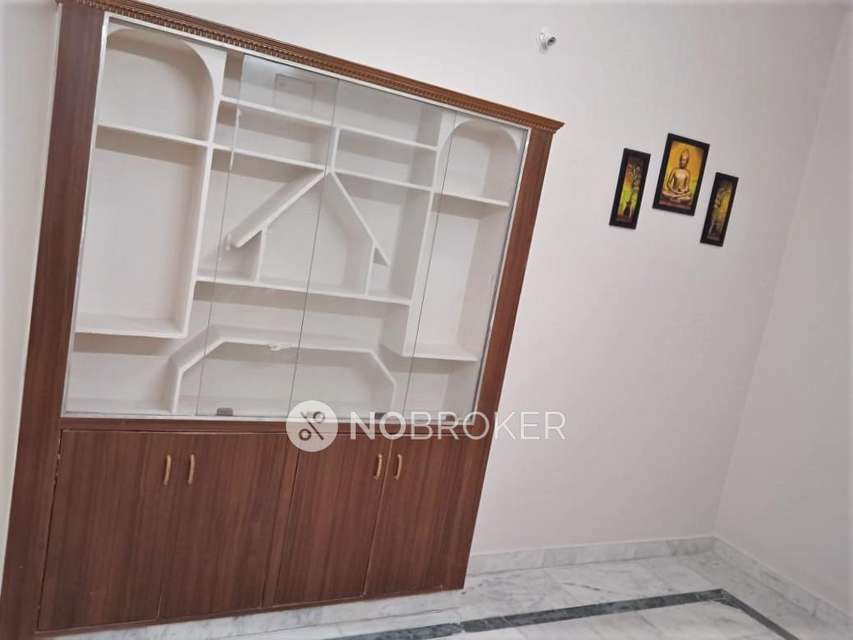 2 BHK Flat In Sri Maruthi Mansion For Sale  In Kukatpally