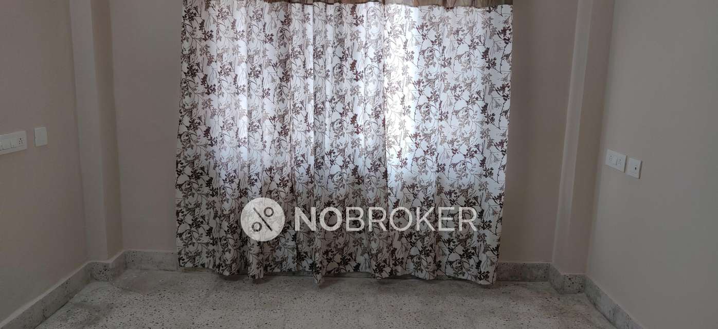 2 BHK Flat In Sri Maruthi Mansion For Sale  In Kukatpally