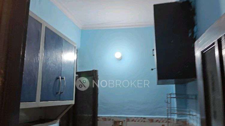 1 BHK House for Rent  In 352, Near Bhart Gas Agency, Block C 1, New Ashok Nagar, New Delhi, Delhi, 110096, India