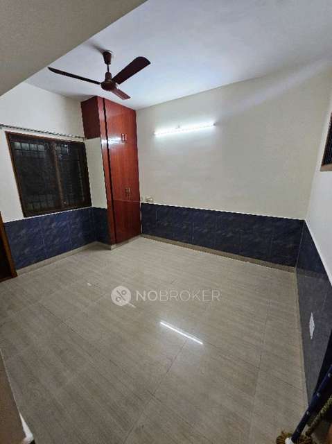 2 BHK Flat In Pranav Shruthi Apartments For Sale  In Mogappair Garden Rd