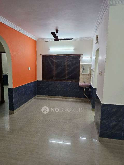 2 BHK Flat In Pranav Shruthi Apartments For Sale  In Mogappair Garden Rd