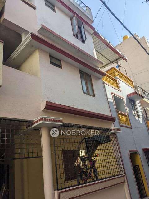 1 BHK House For Sale  In Adugodi