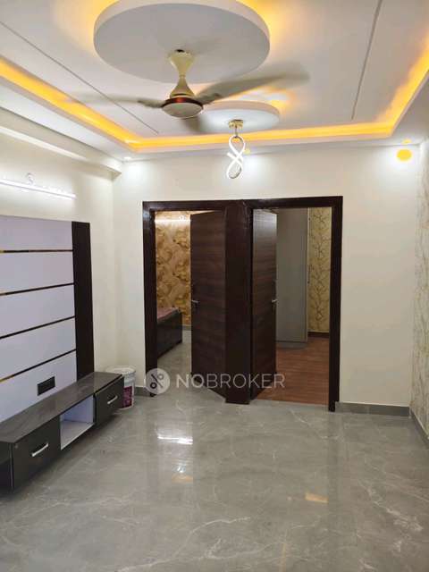 2 BHK Flat In Sai Apartment For Sale  In Junction Pizza