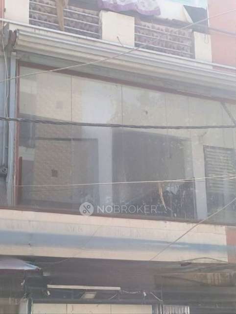 Shop in Tagore Garden, Delhi for Rent 