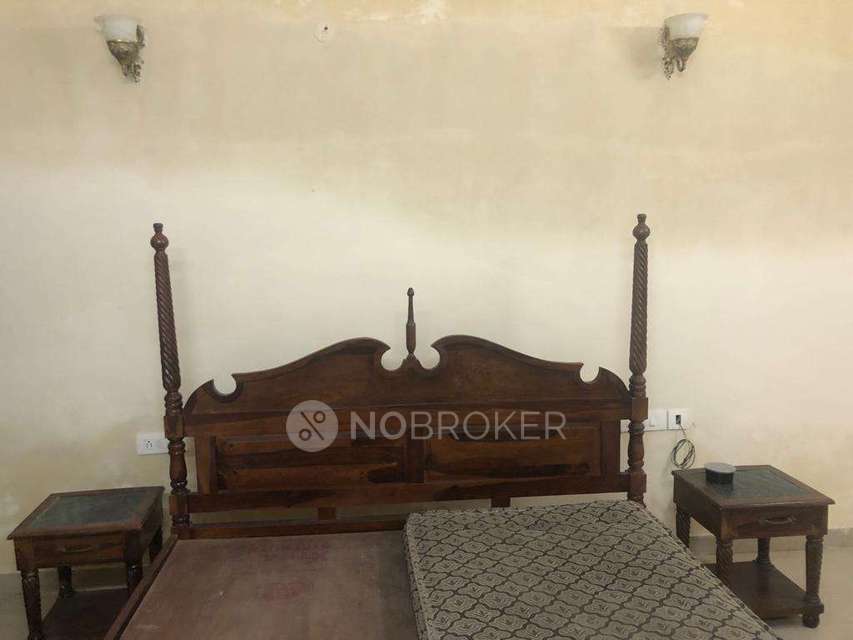 1 BHK Flat In Apartment  for Rent  In Sector 95,