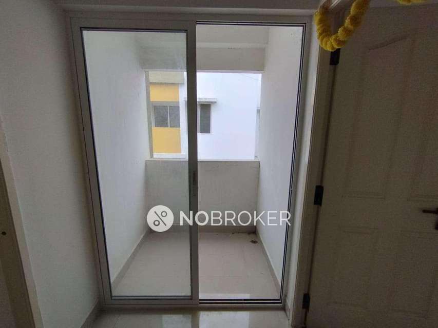 2 BHK Flat In Arun Excello Narmada Apartment, Singaperumal Koil For Sale  In Qx9w+29x, Thirukkachur, Kattankolatur R.f., Tamil Nadu 603204, India