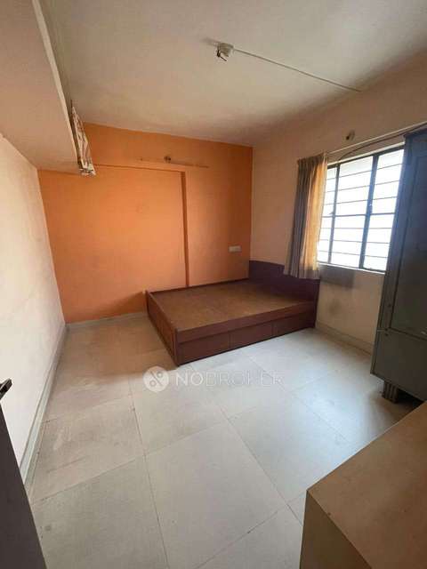 1 BHK Flat For Sale  In Santosh Hall Near Pmt Bus Stop