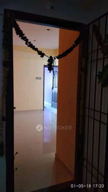 2 BHK Flat In Gokulam Appartment, Block A For Sale  In Lakshmi Nagar Iswarya Garden