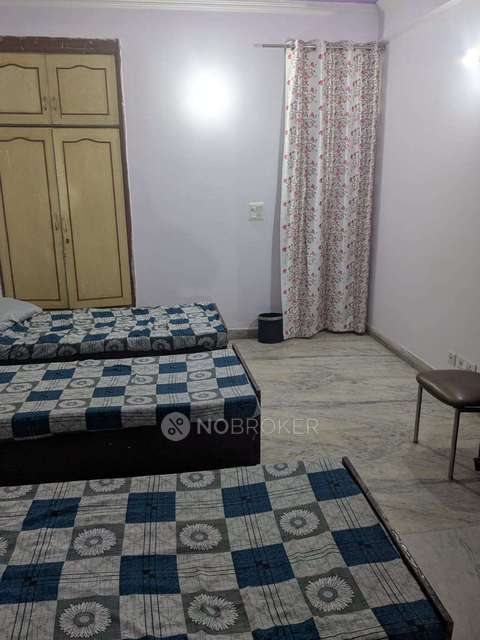 PG for Boys in Sector 22b