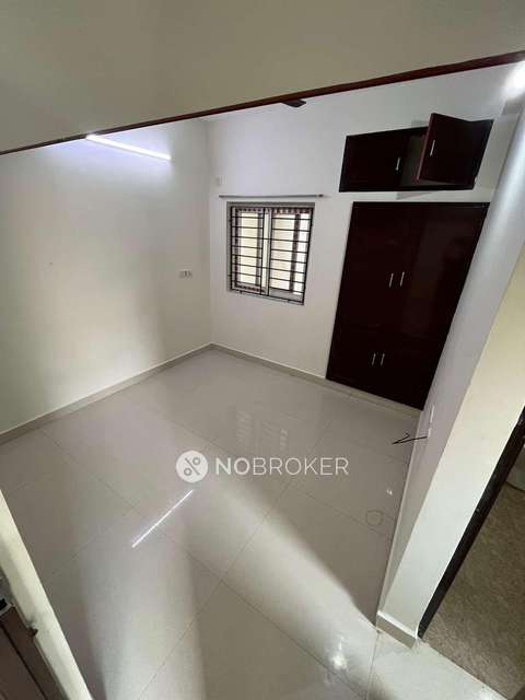 2 BHK Flat In Phoenix Flats For Sale  In Madipakkam