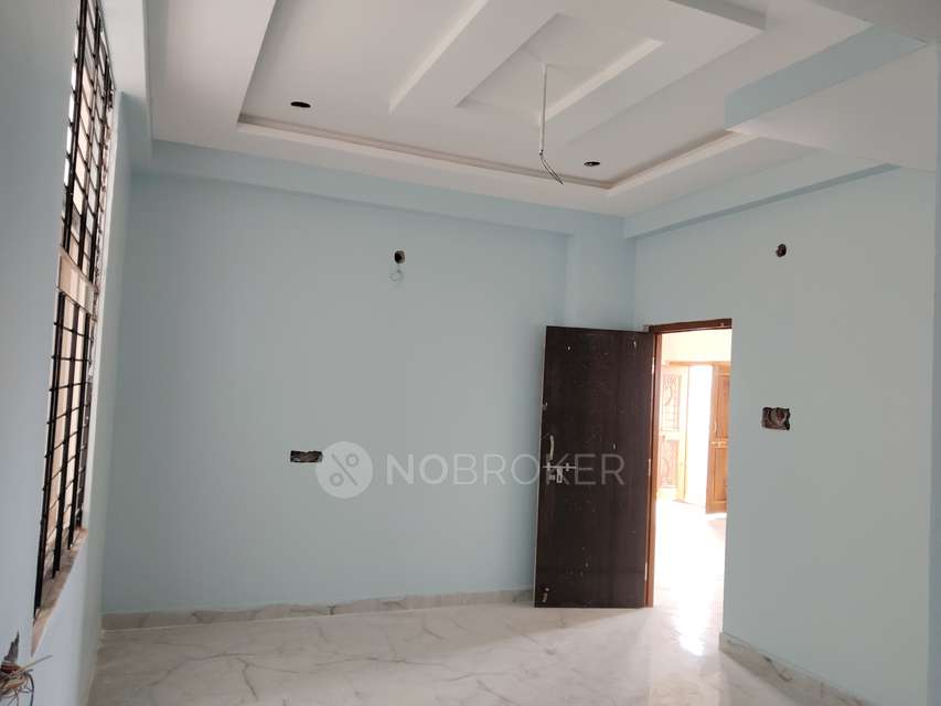 2 BHK Flat In Drk Heights For Sale  In Ram Nagar Gundu, Adikmet