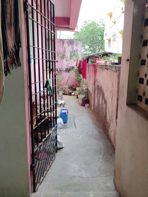 3 BHK Flat In Balaji Apartment For Sale  In Subbu Street