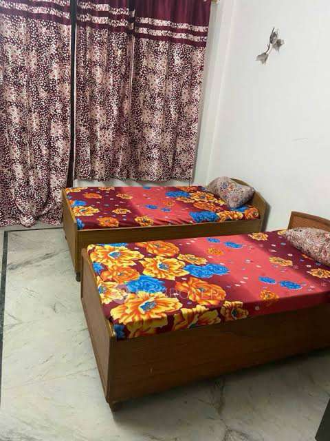 PG for Boys in Hira Sweets