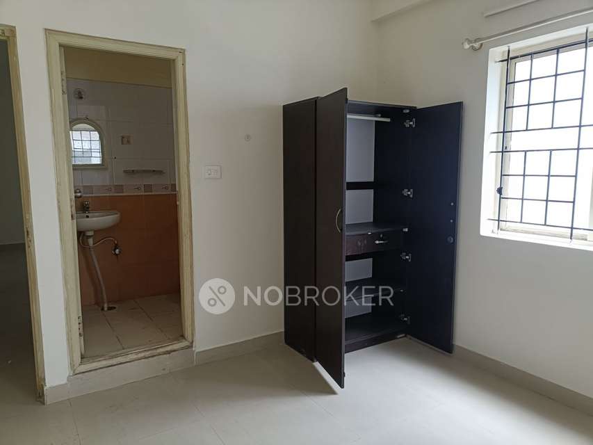 2 BHK Flat In Mahaveer Calyx For Sale  In Bilekahalli