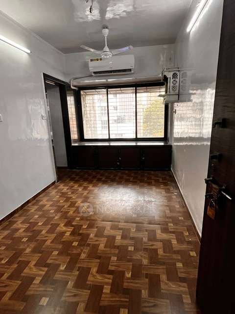1 RK Flat In Shivshakti Sra Apartment for Rent  In Vile Parle East