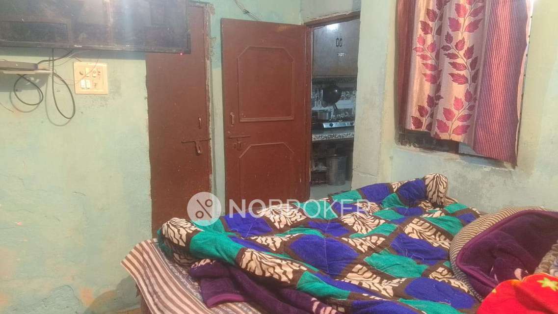 1 BHK House for Rent  In P84j+46v, Gagan Vihar, Sahibabad, Ghaziabad, Uttar Pradesh 201005, India