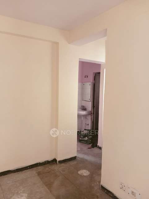 1 BHK Flat In Dda Flats, Pocket D, Loknayak Puram, Bakkarwala, Delhi, India For Sale  In Mundka Metro Station