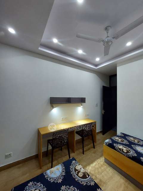 PG for Girls in Prem Nagar