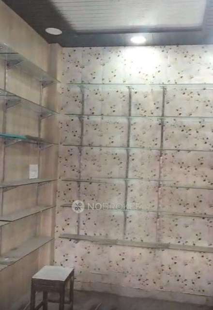Shop in Hari Nagar , Delhi for sale 