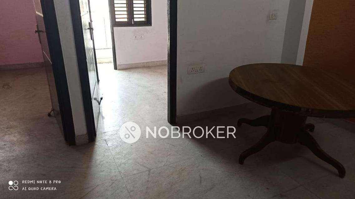2 BHK Flat In Standalone Building  For Sale  In Rohini
