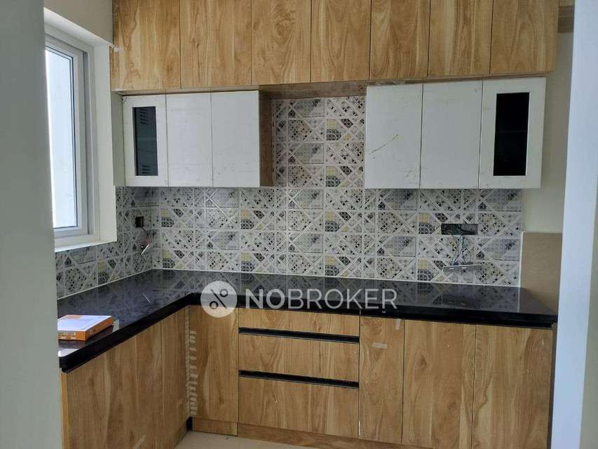 2 BHK Flat In Mana Capitol For Sale  In Mana Capitol