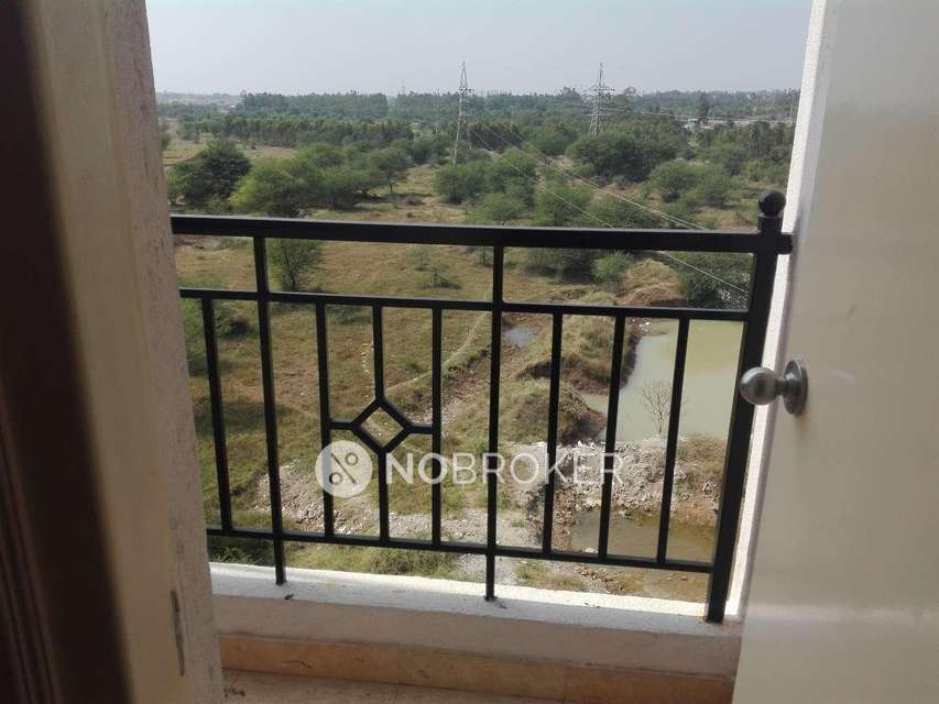 2 BHK Flat In Nisarga Sarovar For Sale  In Bommasandra