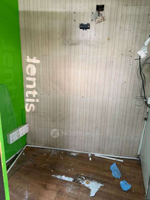 Office Space in Colaba, Mumbai for sale 