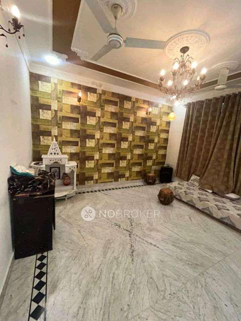 3 BHK House For Sale  In Model Town 