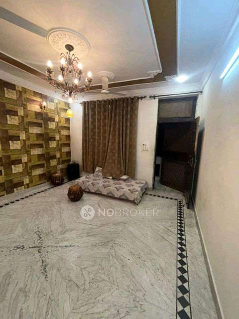 3 BHK House For Sale  In Model Town 