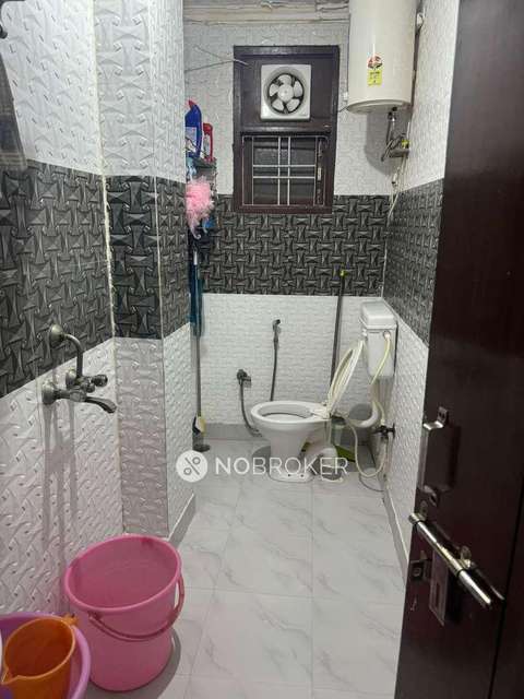 2 BHK Flat For Sale  In Mahipalpur