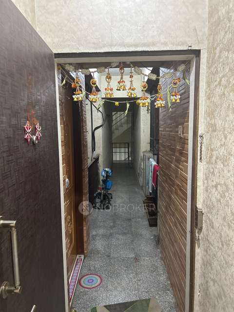 2 BHK Flat In Maharaj Darshan Das Chs For Sale  In Sarsole