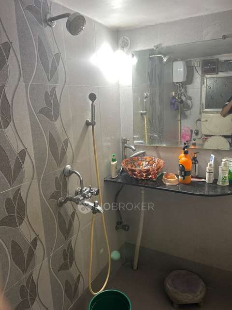 2 BHK Flat In Maharaj Darshan Das Chs For Sale  In Sarsole