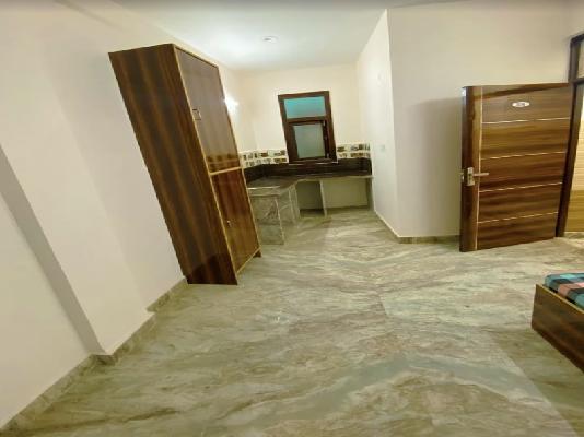 PG for Boys in Rohini