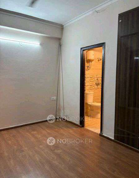 2 BHK Flat In Amrapali Kingswood For Sale  In Noida Extension