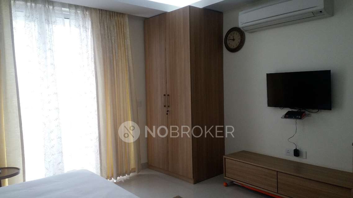 1 BHK Flat In Central Park 2 For Sale  In Sector 48