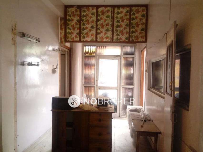 Showroom in Narela, Delhi for sale 