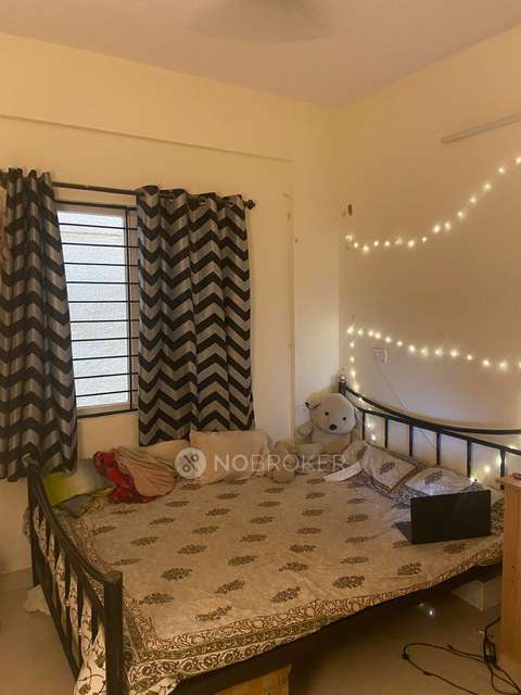Single Room for Female In 2 BHK  In Kaushika Meadows In Whitefield
