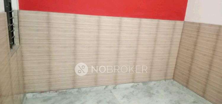 2 BHK Flat for Rent  In Razapur Khurd