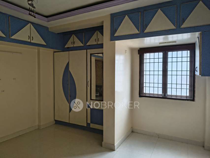 3 BHK Flat In Sri Venkatathri Flats For Sale  In Valasaravakkam