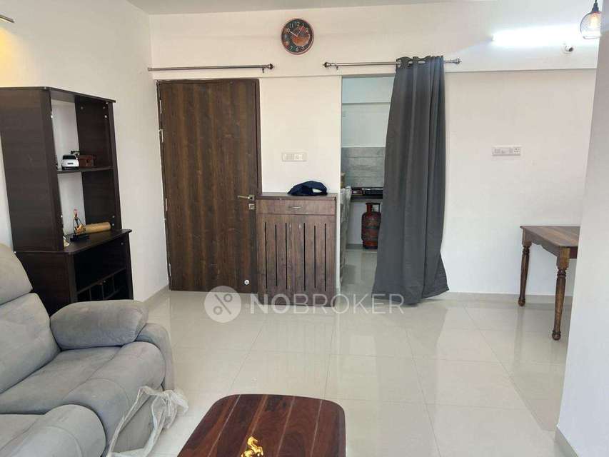 2 BHK Flat In Roshan Milestone for Rent  In Tathawade