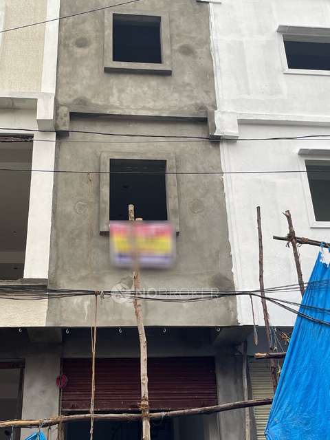 Shop in Chappal Bazar, Kachiguda, Hyderabad for Rent 