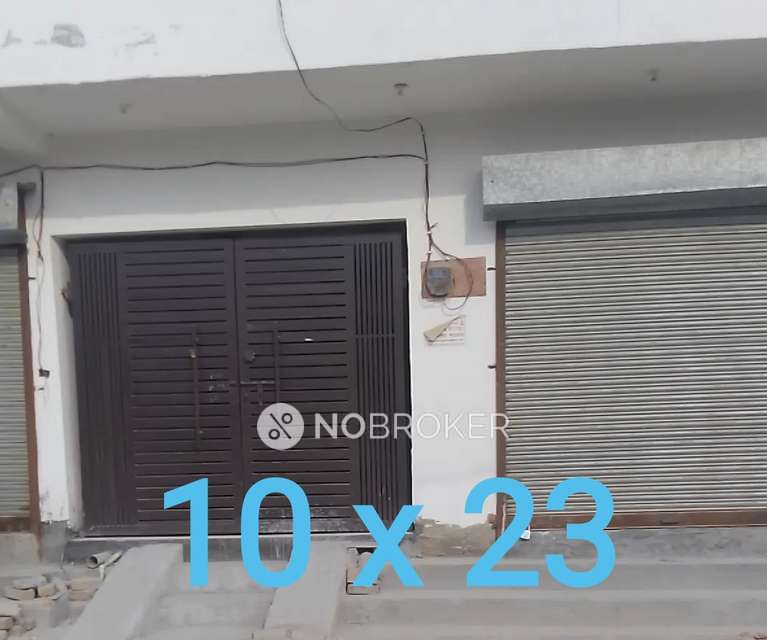 Shop in Nai Basti , Greater Noida for Rent 