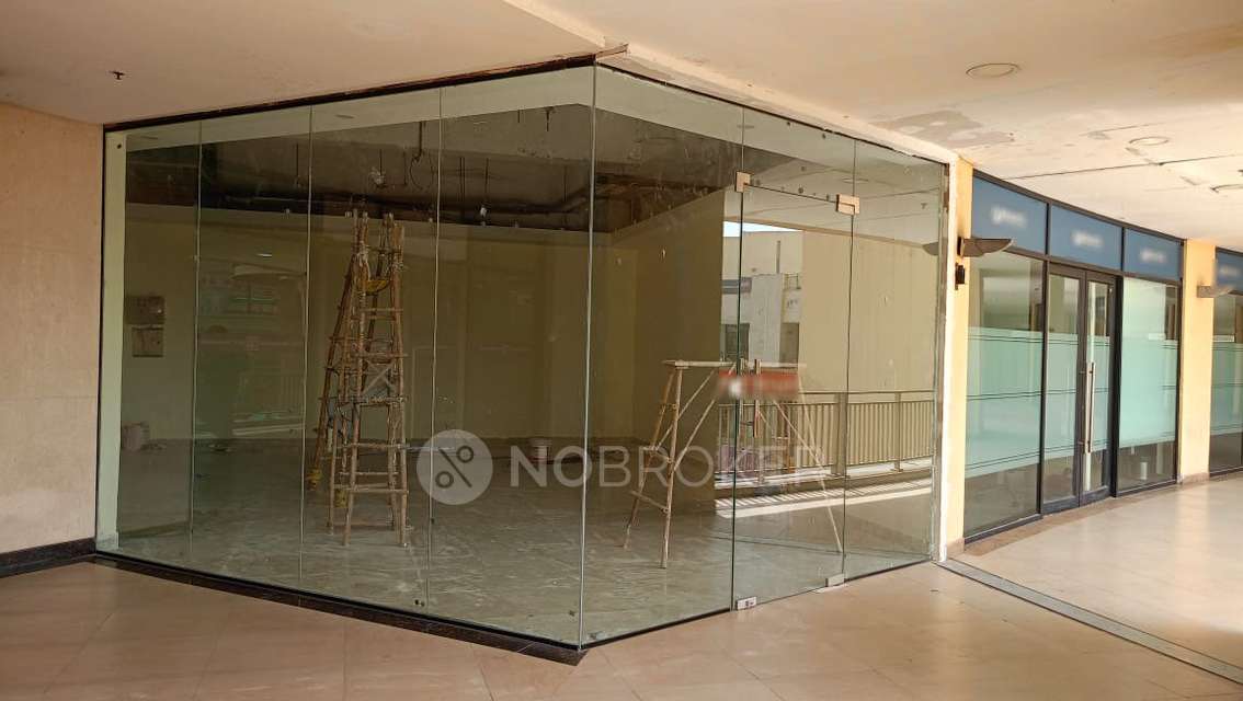 Showroom in Mg Road, Gurgaon for sale 