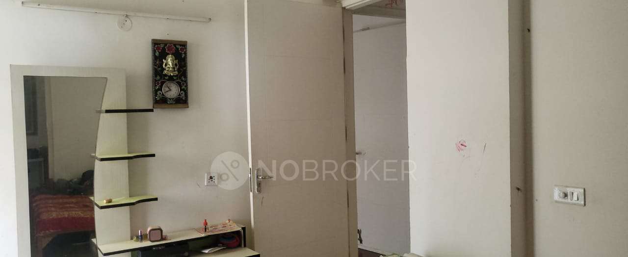 2 BHK Flat In Shree Vardhaman Flora For Sale  In Sector 90