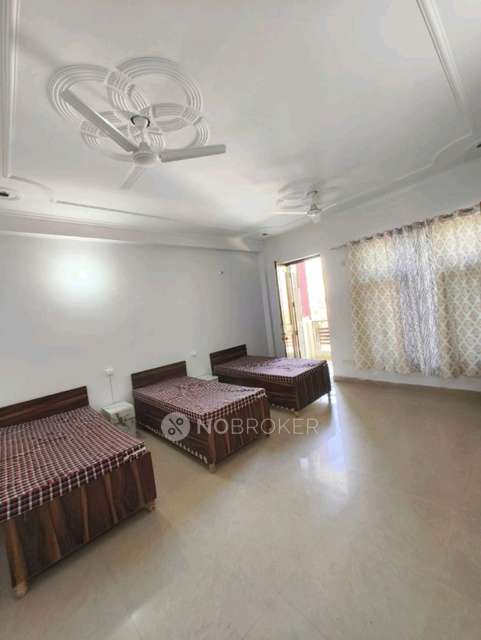 PG for Girls in Sector 57 