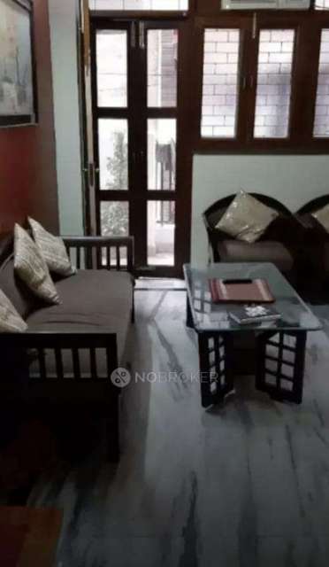 PG for Girls in Govindpuri Extension