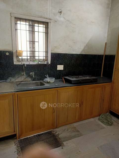 2 BHK Flat In Hari Priya Homes For Sale  In Saligramam,