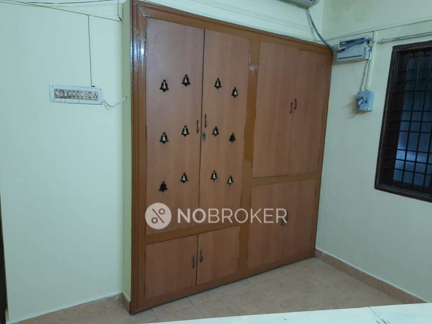 2 BHK Flat In Prasanth Manor For Sale  In Tambaram