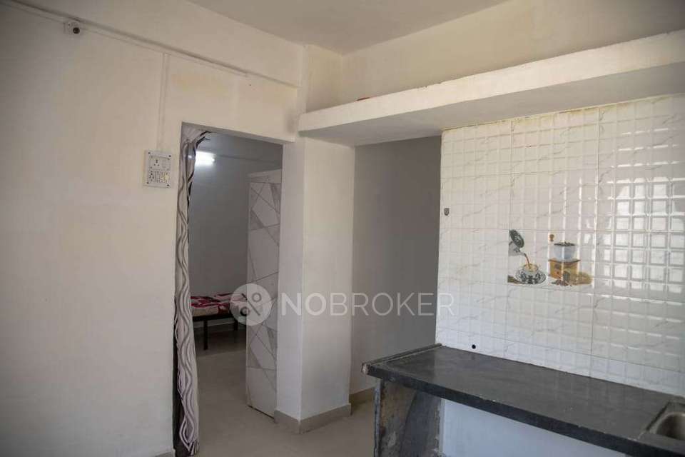PG for Girls in Karvenagar